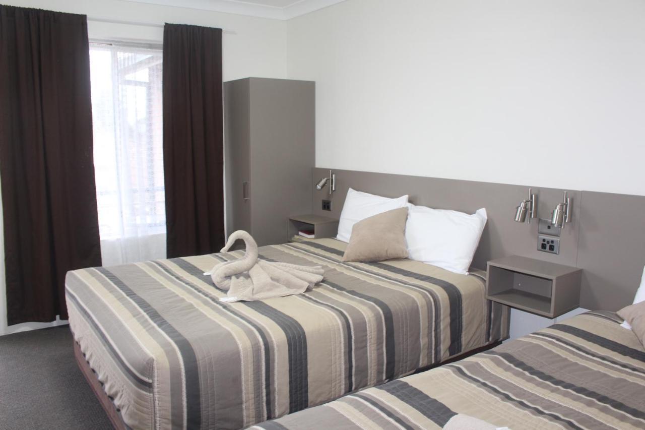 Centrepoint Motel Dubbo Esterno foto