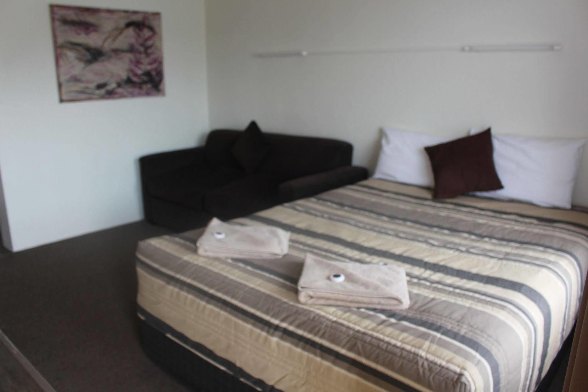 Centrepoint Motel Dubbo Esterno foto